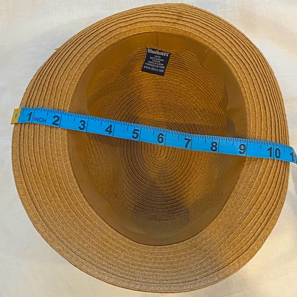 Tan Fedora hat - Picture 4 of 7